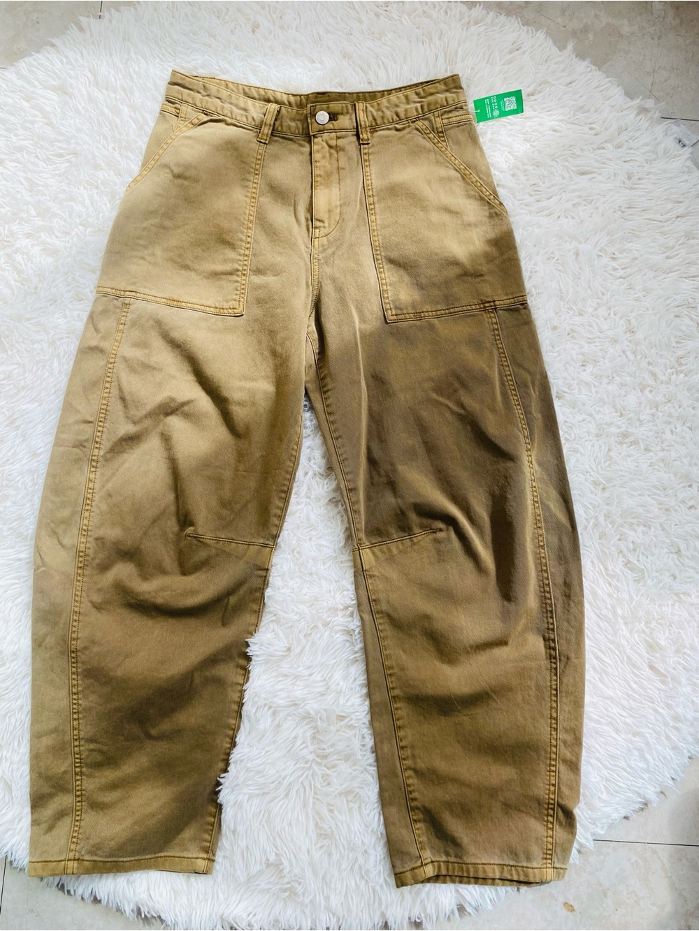 NWT GAP KHAKI UTILITY BARREL PANTS Size 4
